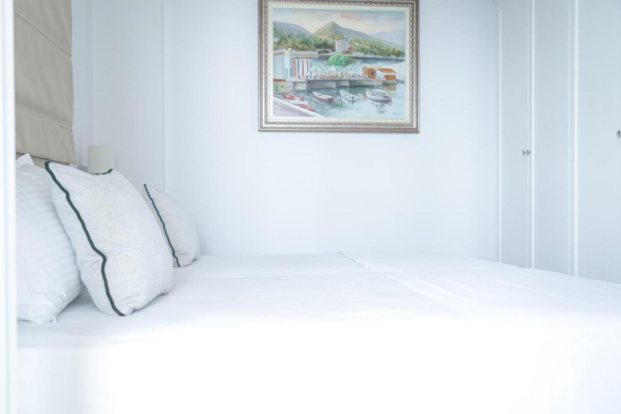 Limani Deluxe Apartments Sarandë Eksteriør bilde