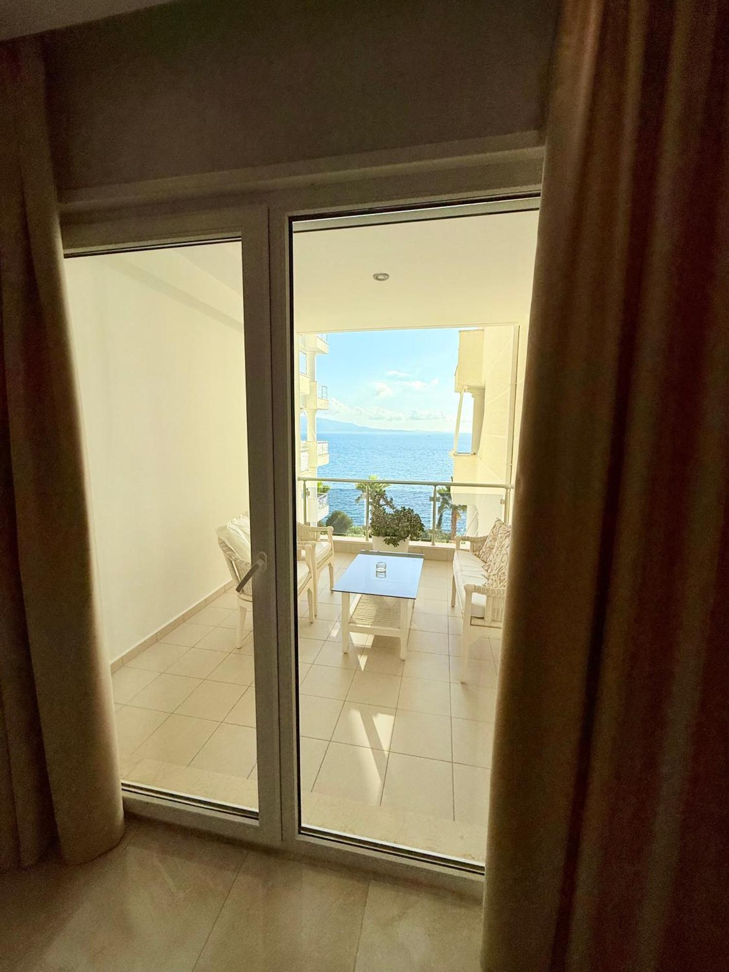 Limani Deluxe Apartments Sarandë Eksteriør bilde