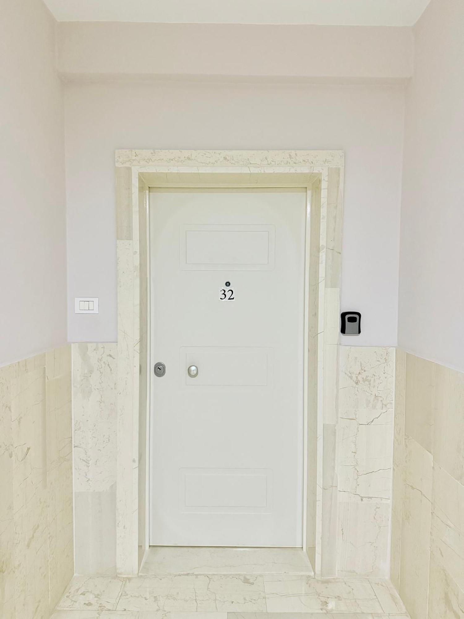 Limani Deluxe Apartments Sarandë Eksteriør bilde