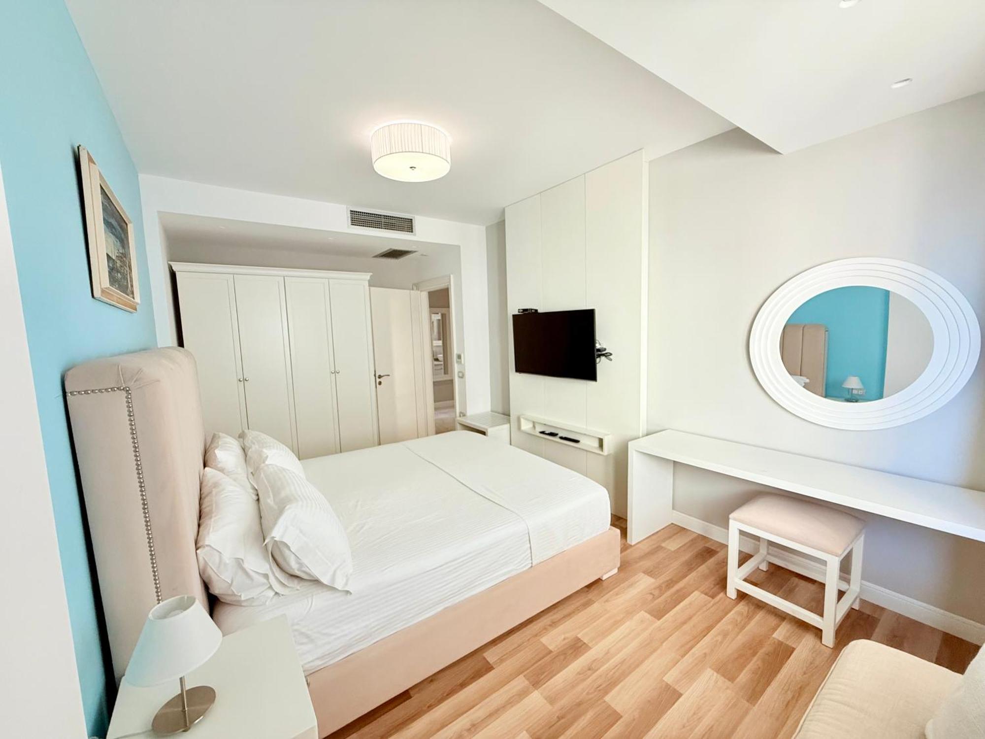 Limani Deluxe Apartments Sarandë Eksteriør bilde