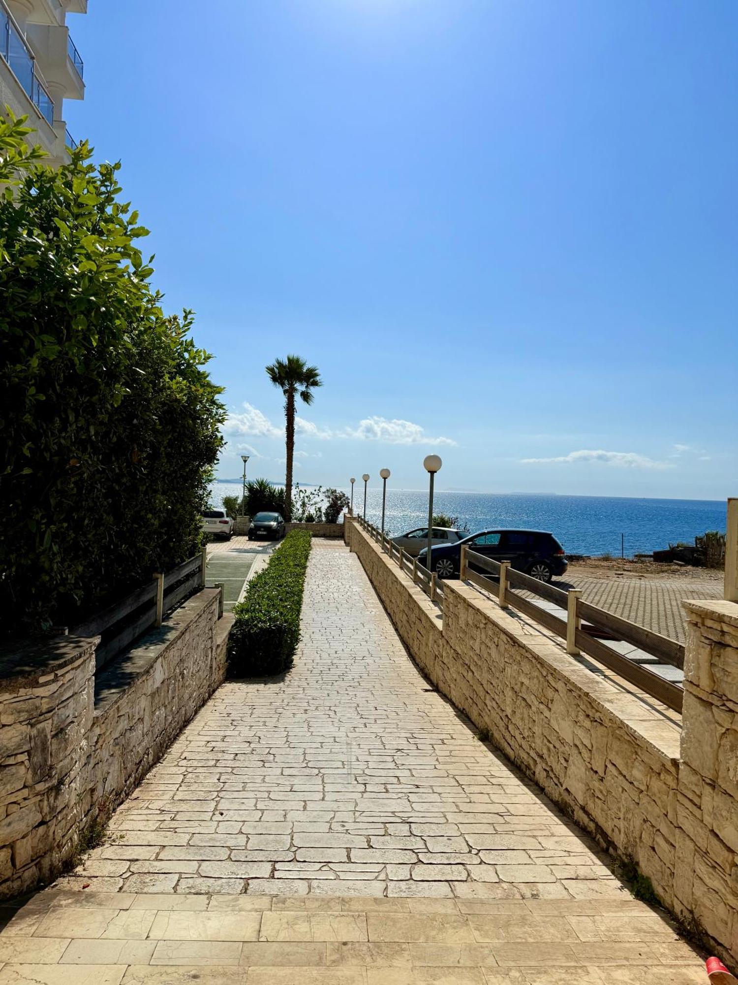 Limani Deluxe Apartments Sarandë Eksteriør bilde
